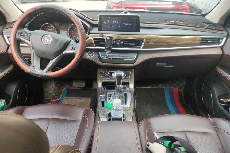 汉腾汽车 汉腾X5 2020款 1.5T 自动豪华型 5座中控内饰12
