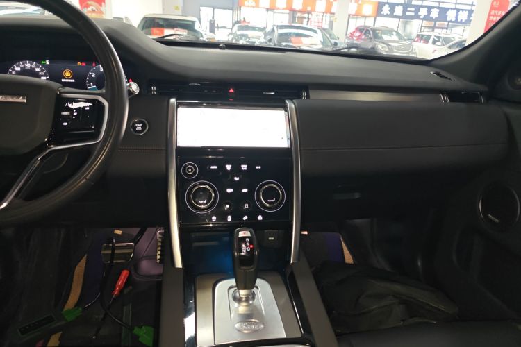 路虎 发现运动版 2022款 249PS 大都会版 5座局部细节16