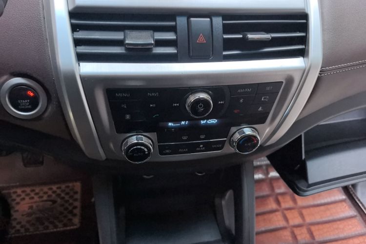 比速汽车 比速T5 2017款 1.5T 手动豪华型中控内饰16