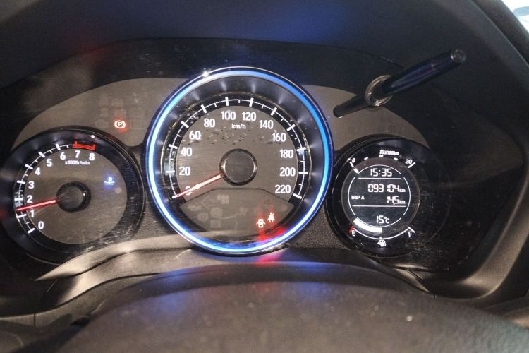 本田XR-V 2015款 1.5L LXi 手动经典版中控内饰14