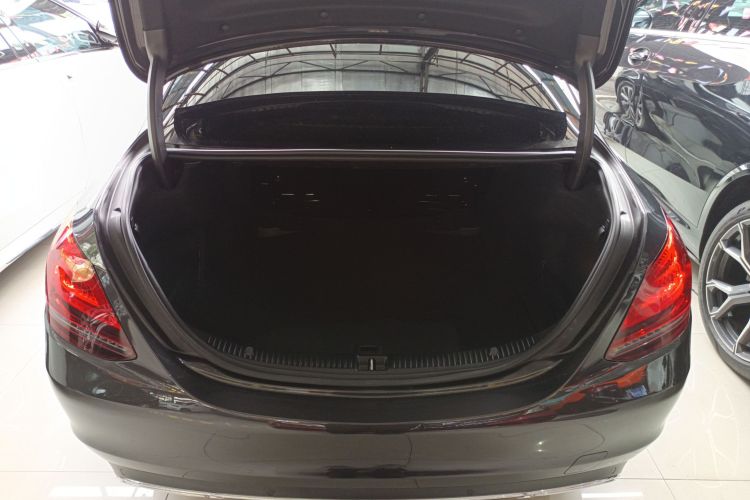 奔驰C级 2020款 改款 C 260 L局部细节23