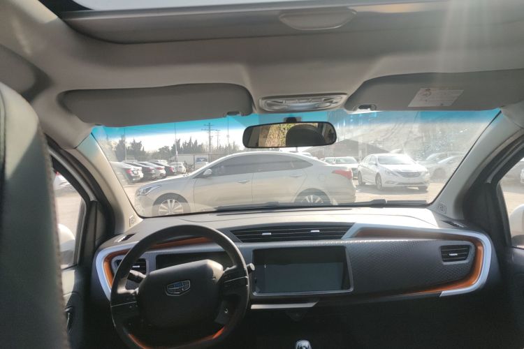 吉利汽车 远景X1 2017款 1.3L 自动玩家版局部细节22