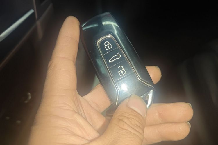 大众 途锐 2019款 2.0TSI 锐翼版 国V中控内饰11