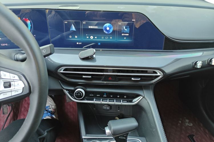 长安 逸动 2020款 PLUS 1.6L GDI 自动豪华型局部细节16