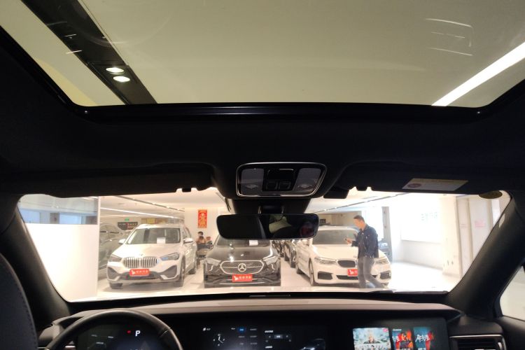 理想汽车 理想ONE 2021款 增程6座版局部细节22