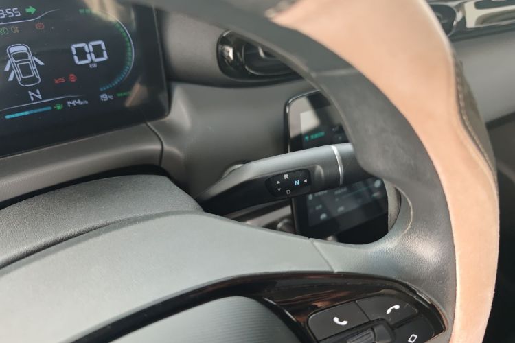 零跑汽车 零跑T03 2021款 400轻享版 三元锂局部细节18