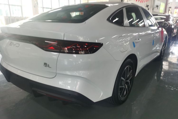 比亚迪 秦L 2024款 DM-i 120KM领先型车身外观7