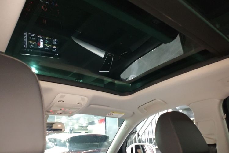 奥迪Q5 2018款 典藏版 40 TFSI 技术型局部细节22