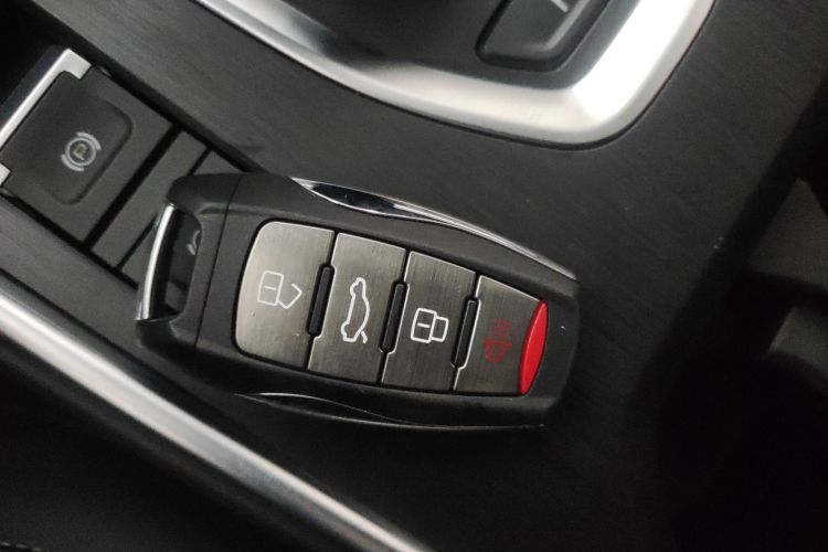 哈弗H6 2021款 国潮版 1.5T 自动冠军版中控内饰7001