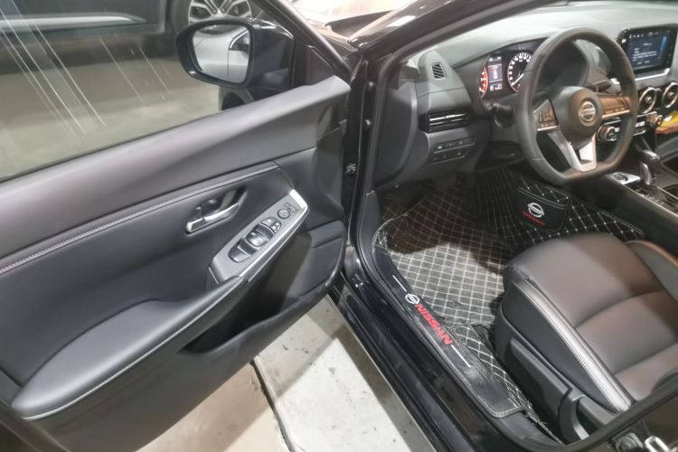 日产 轩逸 2022款 1.6L XL CVT悦享版中控内饰7003