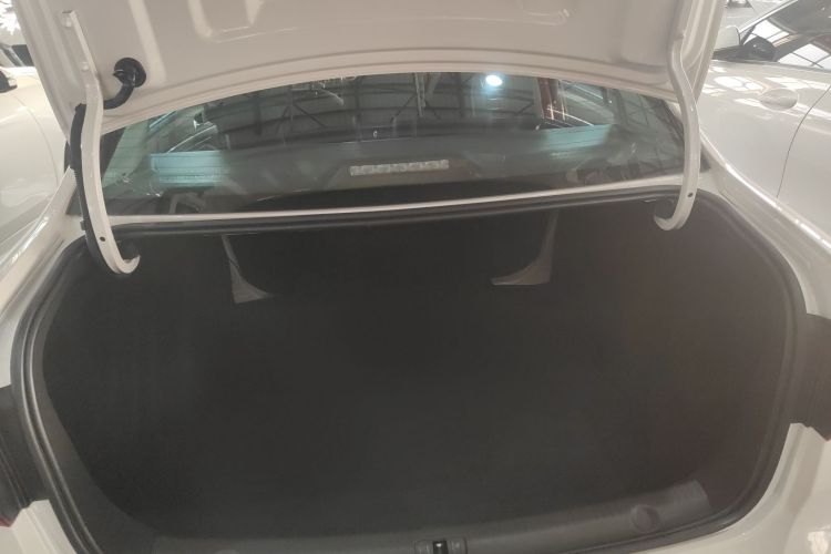 大众 2019款 朗逸启航 1.5L 自动风尚版 国VI机舱底盘23