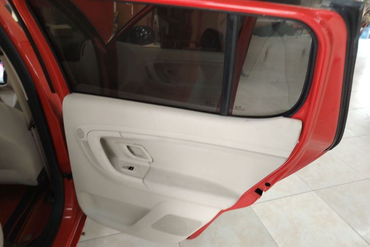 斯柯达 晶锐 2014款 1.4L 自动晶致版中控内饰7006