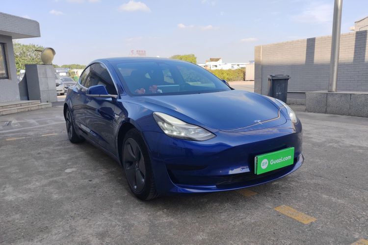 特斯拉 Model 3 2020款 标准续航后驱升级版车身外观3