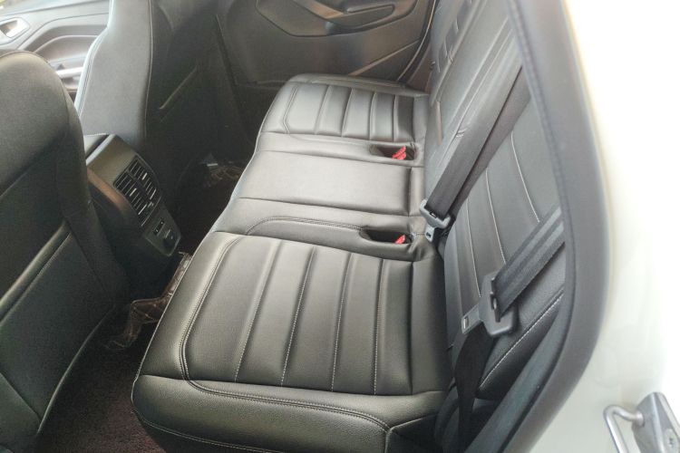 福特 翼虎 2019款 EcoBoost 180 两驱铂翼型 国VI中控内饰21