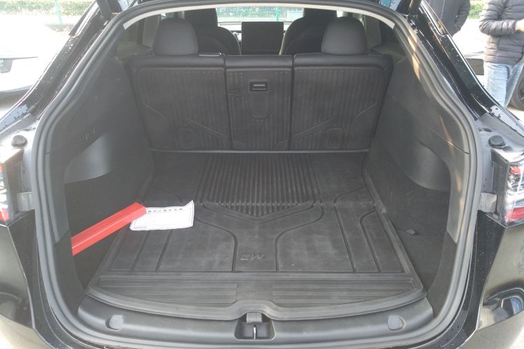 特斯拉 Model Y 2022款 改款 后轮驱动版局部细节23