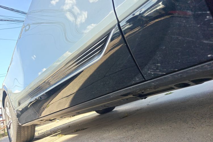 凯迪拉克 IQ锐歌 2022款 后驱长续航尊贵版局部细节9001