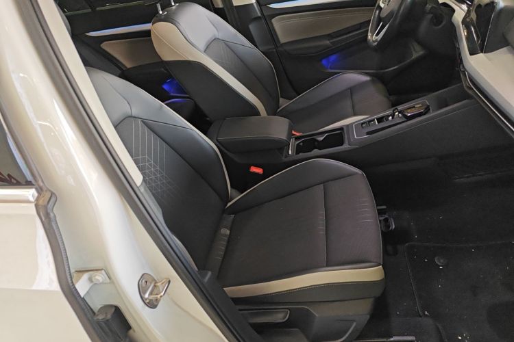 大众 高尔夫 2021款 280TSI DSG Pro局部细节41