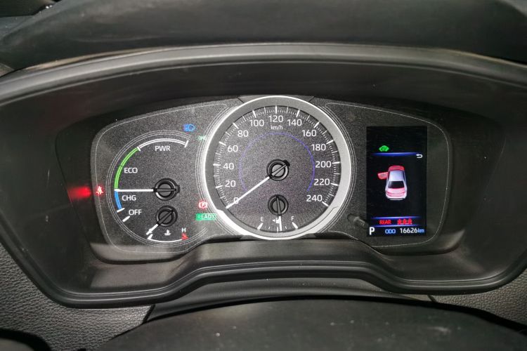 丰田 雷凌 2022款 双擎 1.8H E-CVT运动版中控内饰14