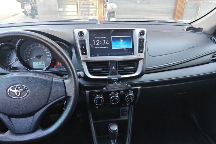 丰田 YARiS L 致享 2019款 1.5E CVT魅动版 国VI中控内饰16