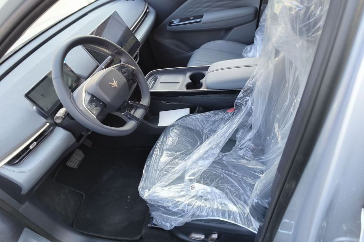 ARCFOX极狐 极狐T1 2025款 425 PRO中控内饰19