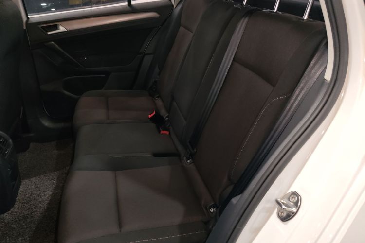 大众 高尔夫·嘉旅 2018款 1.6L 自动舒适型中控内饰21