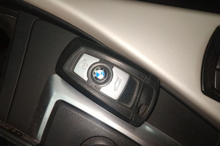 宝马1系(进口) 2013款 改款 116i 领先型中控内饰11