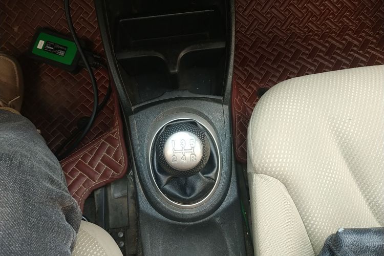 本田 飞度 2011款 1.5L 手动豪华版局部细节18