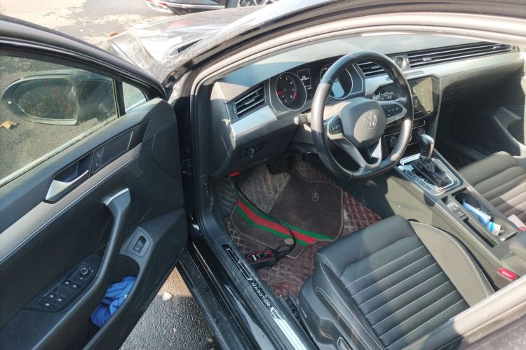 大众 迈腾 2020款 280TSI DSG 舒适型中控内饰20