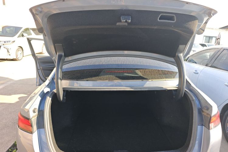 小鹏P5 2023款 智行版局部细节23