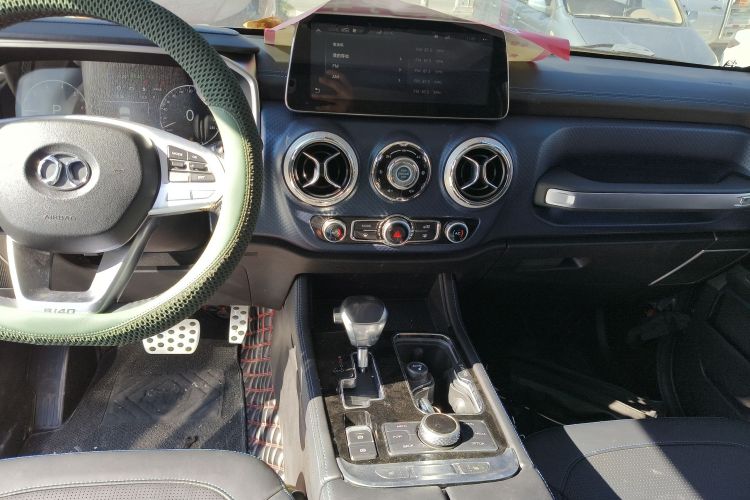 北京BJ40 2019款 2.3T 自动四驱城市猎人版尊享型 国VI中控内饰16