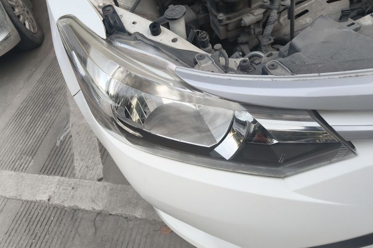 丰田 威驰 2014款 1.3L 手动型尚版车身外观8