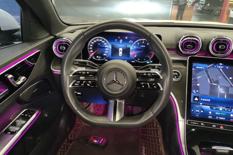 奔驰C级 2023款 C 260 L 运动版局部细节13