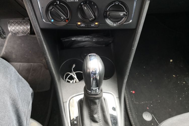 大众 Polo 2018款 1.5L 自动安享型中控内饰18