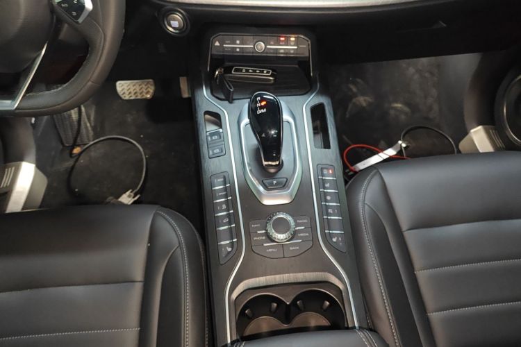 魏牌 VV5 2021款 1.5T 两驱智先锋中控内饰18