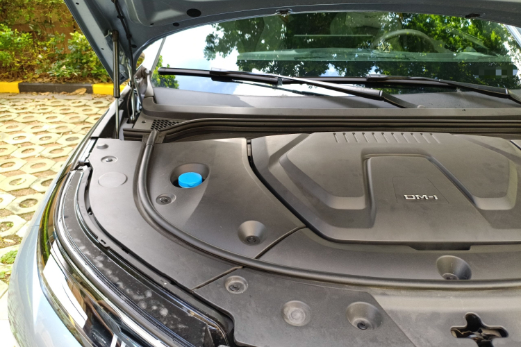 比亚迪 护卫舰07 2023款 DM-i 205KM 旗舰型局部细节9005