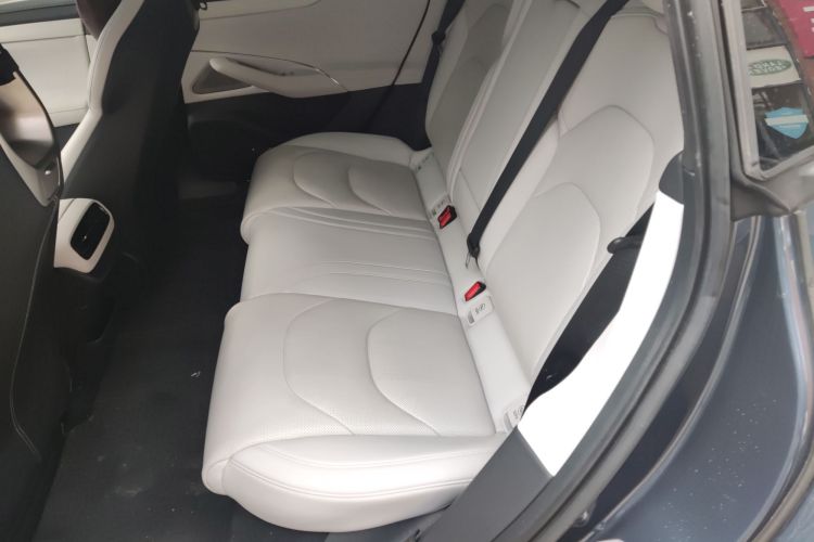 小米汽车 小米SU7 2024款 四驱Max创始版中控内饰7004