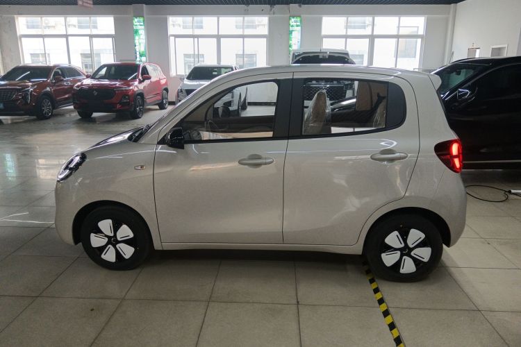 五菱汽车 宏光MINIEV 2025款 四门版 进阶款车身外观6003