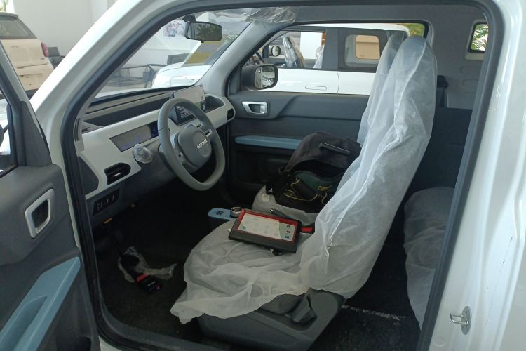 吉利银河 2024款 熊猫mini 200km 耐力熊中控内饰19