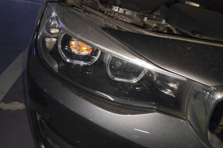 宝马3系GT 2019款 320i 时尚型车身外观6006