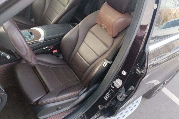 奔驰GLC 2021款 GLC 300 L 4MATIC 动感型中控内饰19