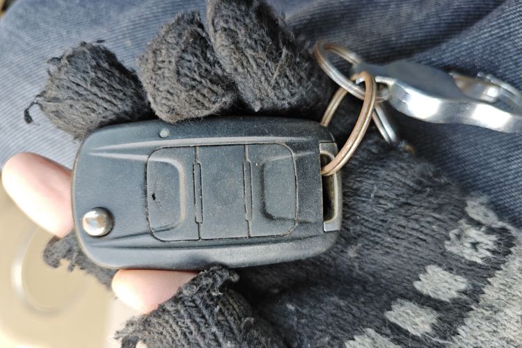 五菱汽车 五菱宏光 2013款 1.5L S豪华型中控内饰11