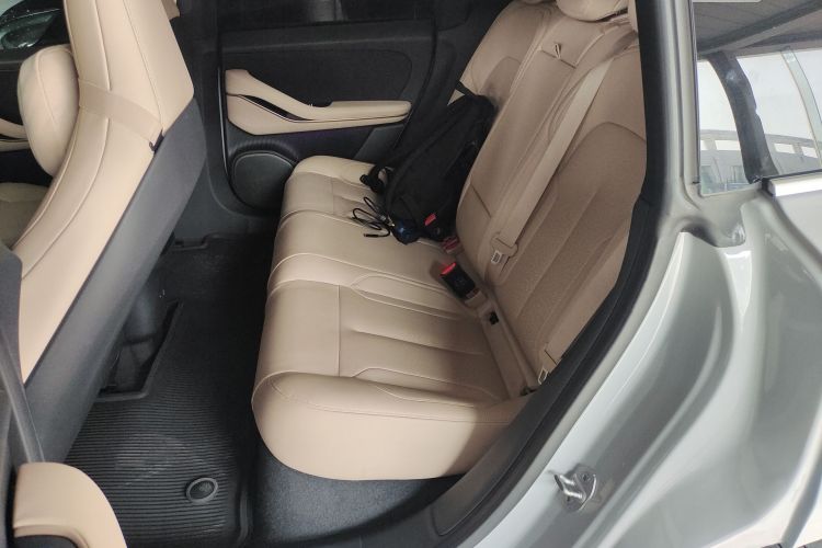 蔚来ET5T 2023款 75kWh Touring中控内饰21