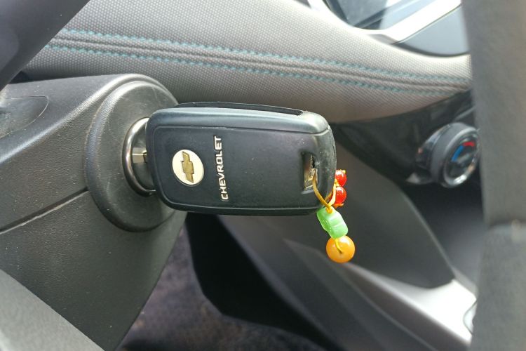 雪佛兰 迈锐宝 2016款 1.6T 自动舒适版中控内饰11