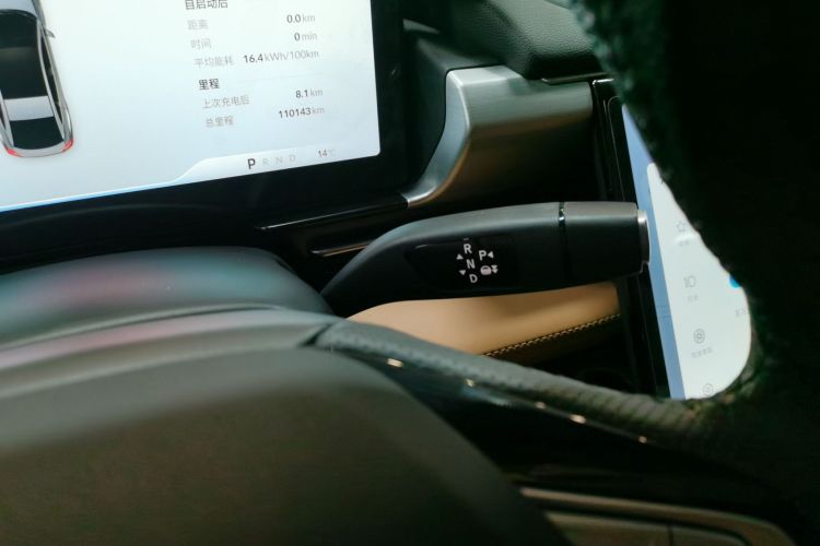 小鹏P5 2021款 550P中控内饰18