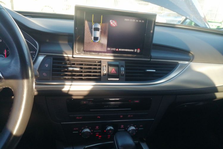 奥迪A6L 2018款 30周年年型 TFSI 进取型中控内饰16