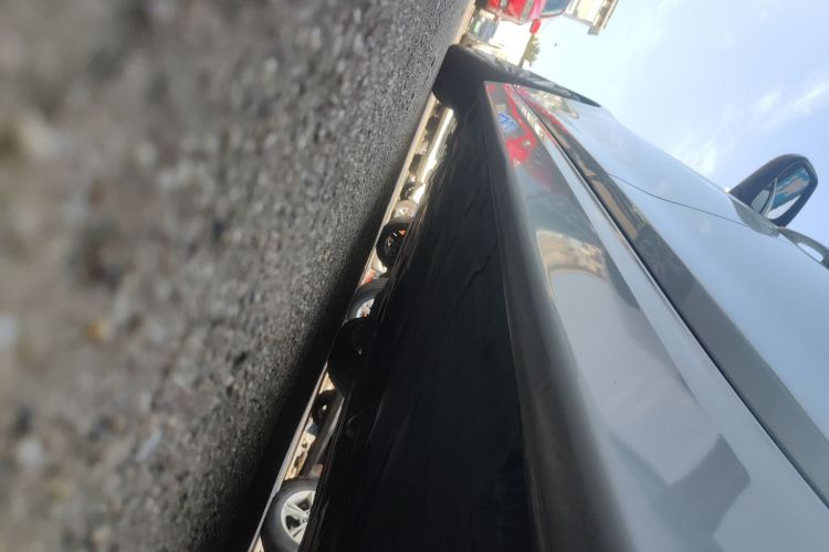 宝马3系 2018款 320Li 时尚型局部细节9002