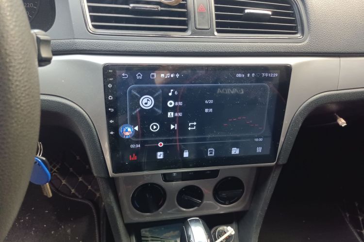 大众 朗逸 2015款 1.6L 自动风尚版局部细节16