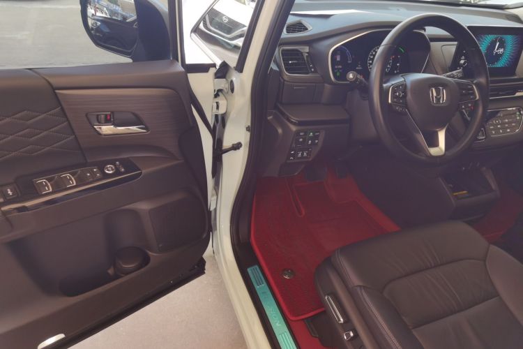 本田 艾力绅 2024款 2.0L e:HEV 豪华版中控内饰20