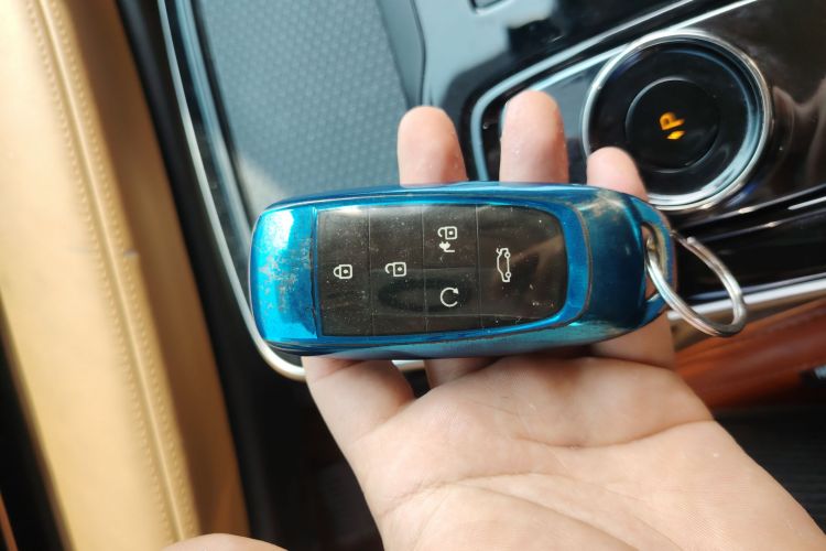 埃安 AION S 2023款 魅 580 磷酸铁锂中控内饰7001