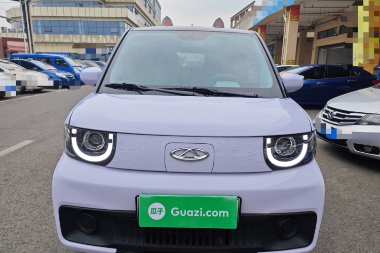 奇瑞 QQ冰淇淋 2022款 170km 圣代 磷酸铁锂车身外观2